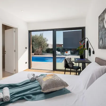 וילה Old Olive V By Interhome *