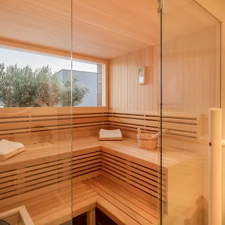 Old Olive V By Interhome *