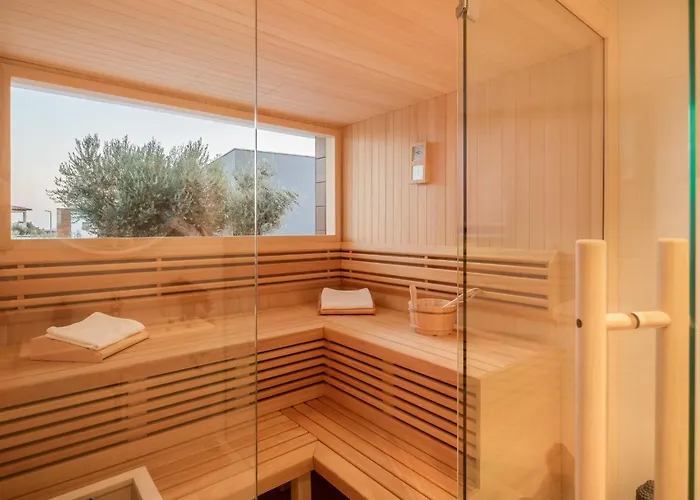 Old Olive V By Interhome *